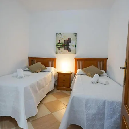 Casa Becquer 3 - Solo Familias